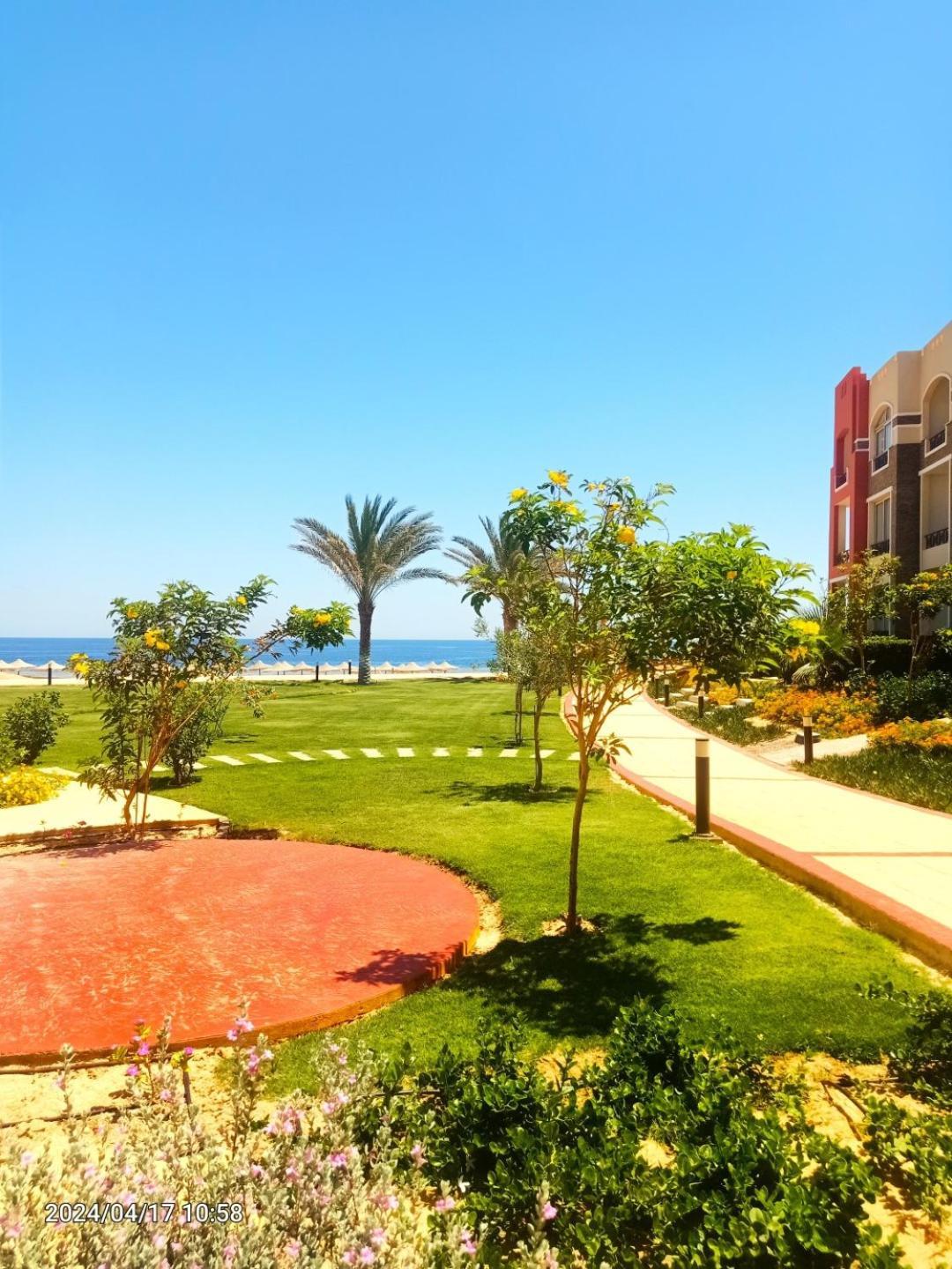 Oyster Bay Beach Resort Abu Dabab Eksteriør billede