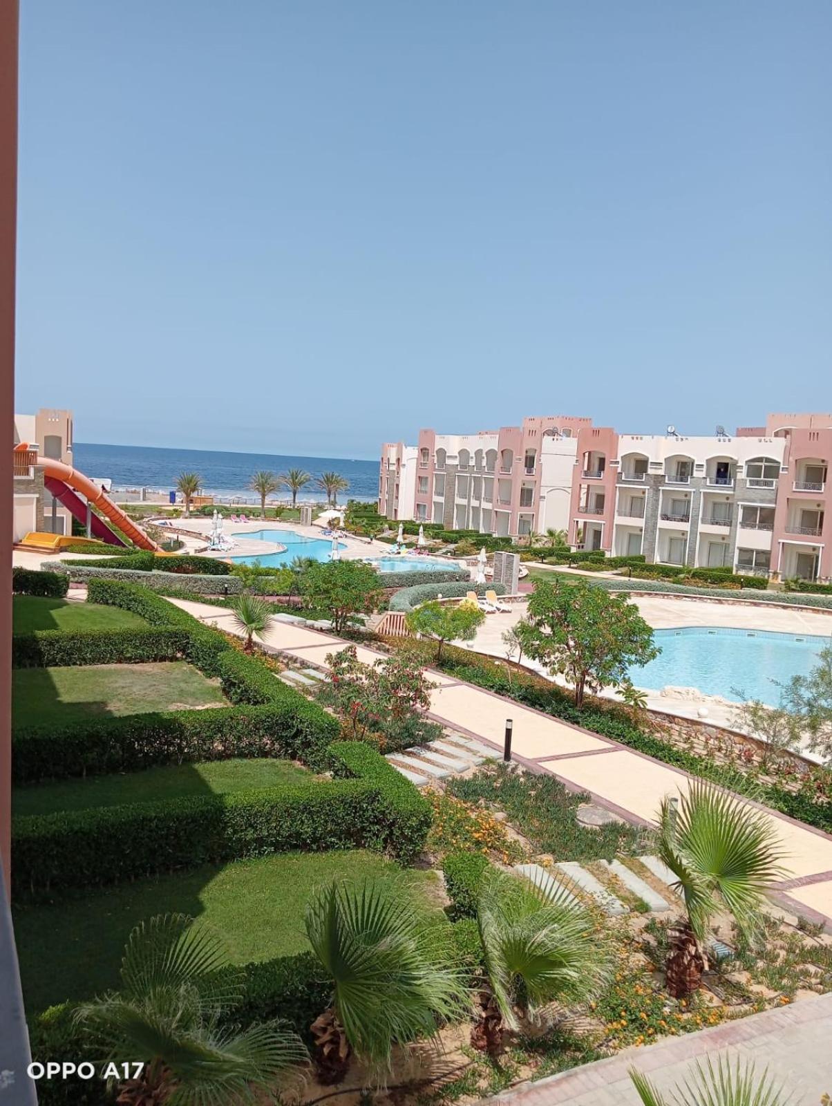 Oyster Bay Beach Resort Abu Dabab Eksteriør billede